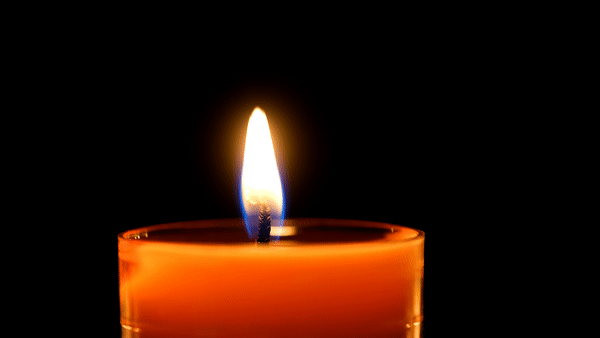 candle-1823